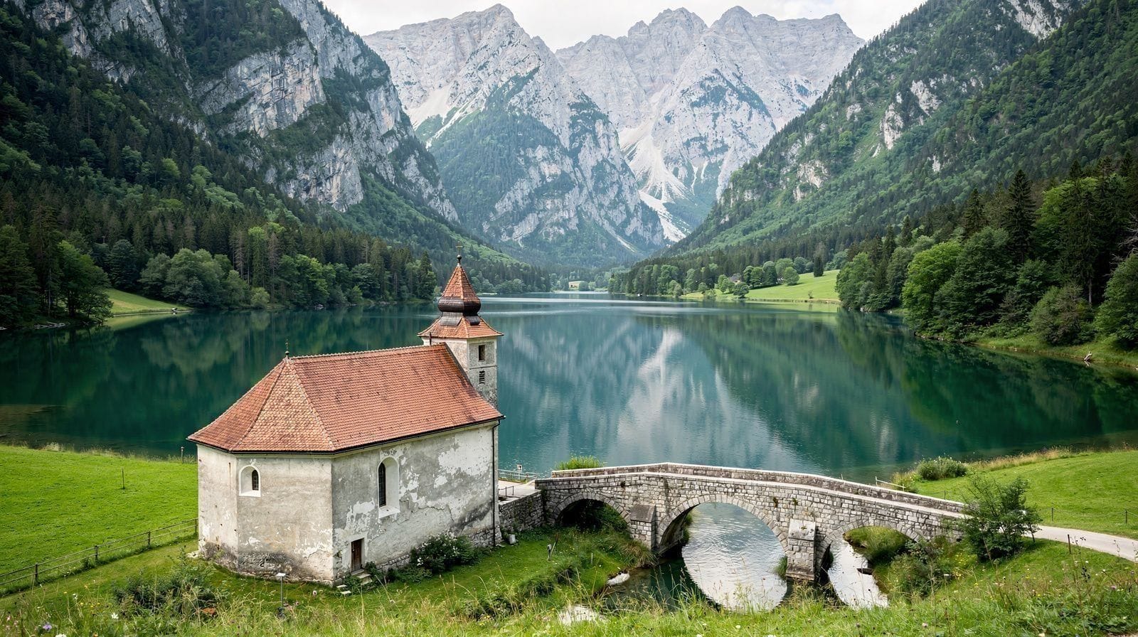 Lac de Bohinj : le lac alpin plus sauvage de la Slovénie