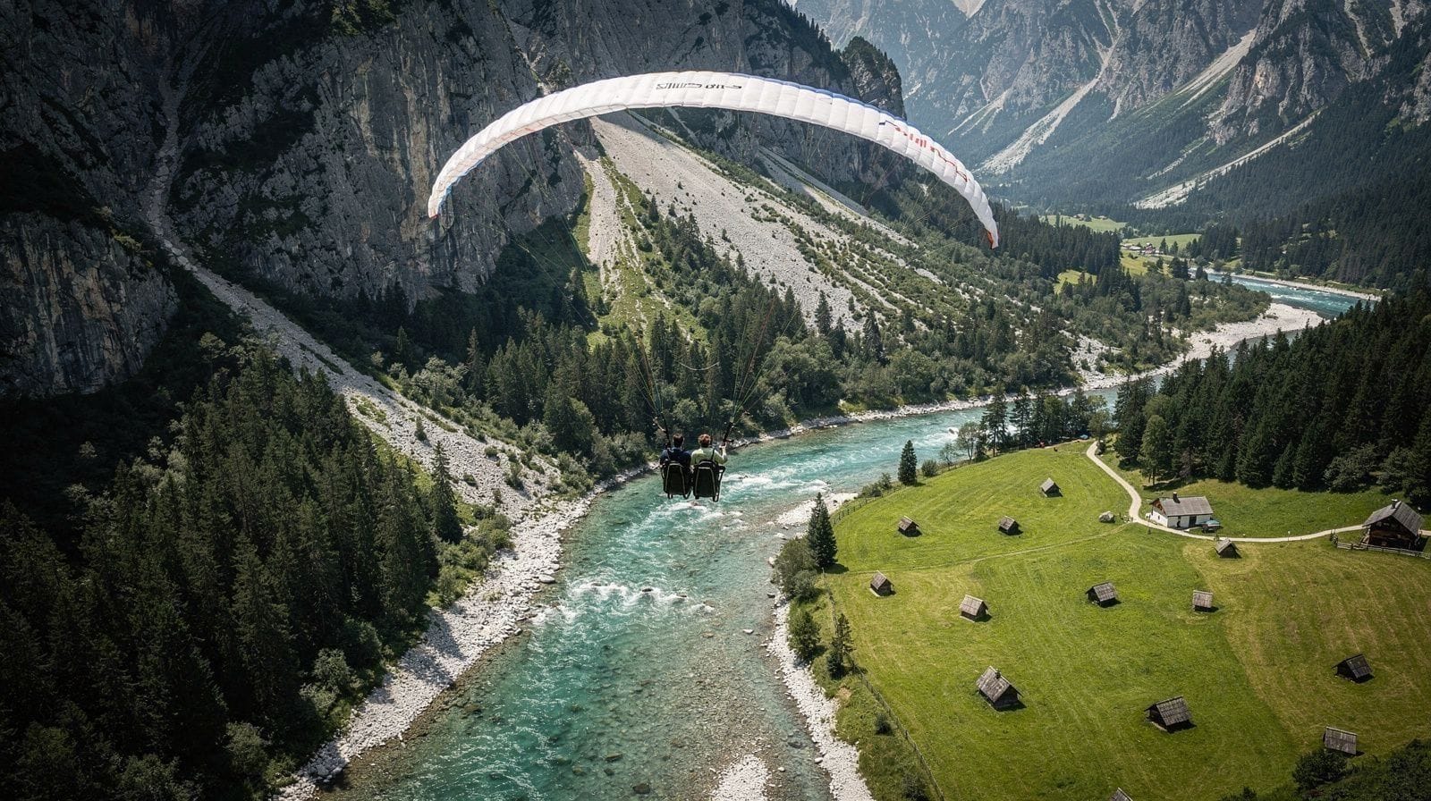 Parapente no Vale do Soča: Voos Tandem Sobre Bovec
